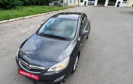 Opel Astra J, 2011 год, 655 000 рублей, 4 фотография