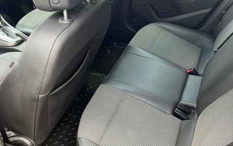 Opel Astra J, 2011 год, 655 000 рублей, 18 фотография
