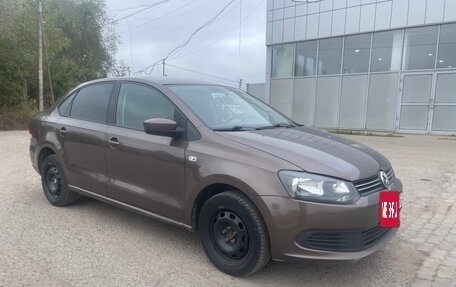 Volkswagen Polo VI (EU Market), 2015 год, 899 000 рублей, 4 фотография