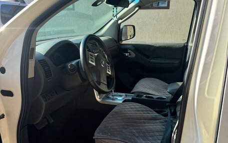 Nissan Navara (Frontier), 2011 год, 1 280 000 рублей, 10 фотография