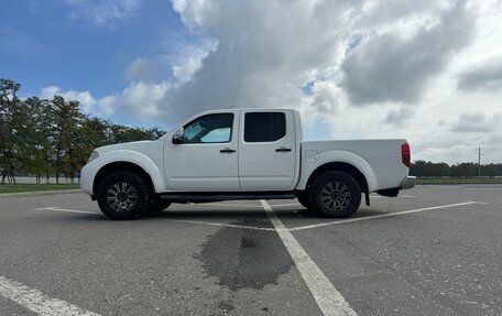 Nissan Navara (Frontier), 2011 год, 1 280 000 рублей, 8 фотография