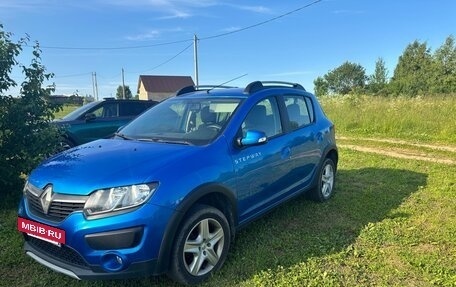 Renault Sandero II рестайлинг, 2018 год, 950 000 рублей, 2 фотография