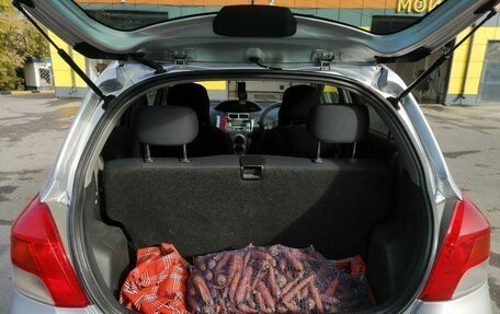Toyota Vitz, 2010 год, 600 000 рублей, 9 фотография