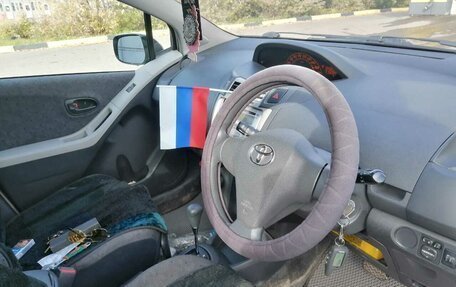 Toyota Vitz, 2010 год, 600 000 рублей, 10 фотография
