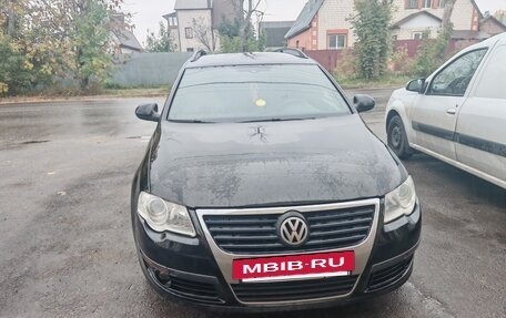 Volkswagen Passat B6, 2008 год, 620 000 рублей, 2 фотография