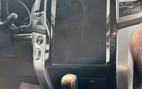 Toyota Land Cruiser 200, 2013 год, 3 500 000 рублей, 4 фотография