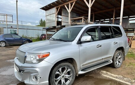 Toyota Land Cruiser 200, 2013 год, 3 500 000 рублей, 8 фотография