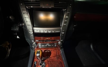 Lexus LS IV, 2008 год, 1 550 000 рублей, 7 фотография