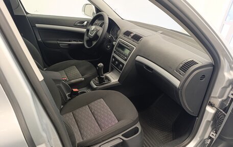 Skoda Octavia, 2011 год, 770 000 рублей, 11 фотография