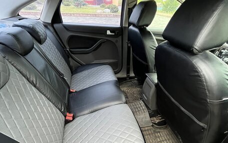 Ford Focus II рестайлинг, 2006 год, 300 000 рублей, 11 фотография