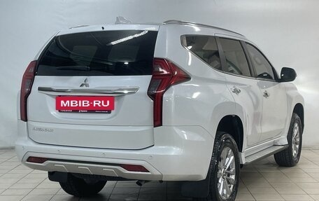 Mitsubishi Montero Sport, 2023 год, 4 840 000 рублей, 5 фотография