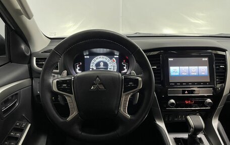 Mitsubishi Montero Sport, 2023 год, 4 840 000 рублей, 18 фотография