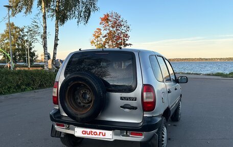 Chevrolet Niva I рестайлинг, 2004 год, 235 000 рублей, 6 фотография