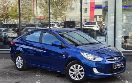 Hyundai Solaris II рестайлинг, 2011 год, 740 111 рублей, 3 фотография