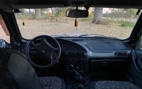 Chevrolet Niva I рестайлинг, 2005 год, 280 000 рублей, 3 фотография