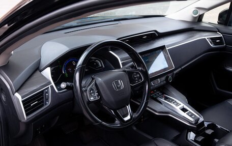 Honda Clarity, 2018 год, 3 200 000 рублей, 14 фотография