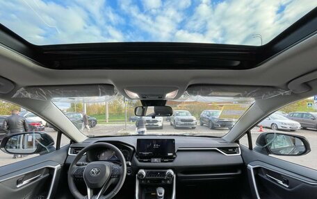 Toyota RAV4, 2025 год, 4 050 000 рублей, 23 фотография