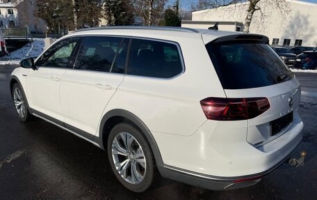 Volkswagen Passat B8 рестайлинг, 2020 год, 3 050 000 рублей, 4 фотография