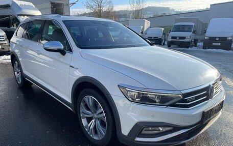 Volkswagen Passat B8 рестайлинг, 2020 год, 3 050 000 рублей, 2 фотография