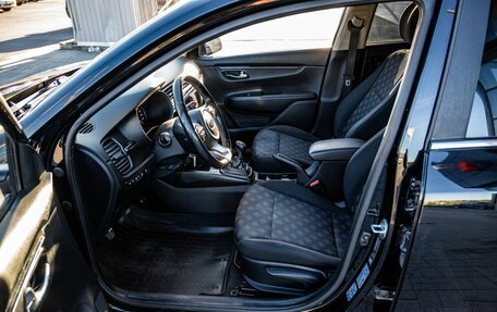 KIA Rio IV, 2017 год, 1 200 000 рублей, 10 фотография