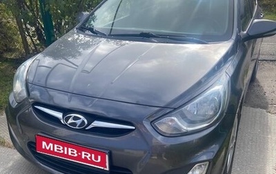 Hyundai Solaris II рестайлинг, 2012 год, 850 000 рублей, 1 фотография