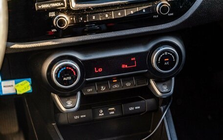 KIA Rio IV, 2017 год, 1 200 000 рублей, 18 фотография