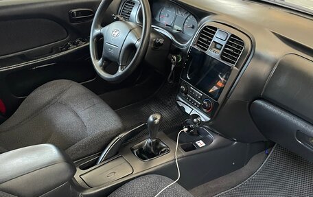 Hyundai Sonata IV рестайлинг, 2005 год, 300 000 рублей, 6 фотография