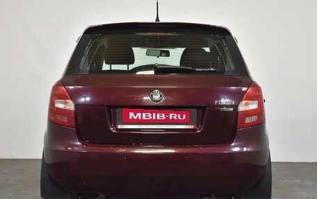 Skoda Fabia II, 2011 год, 599 000 рублей, 5 фотография