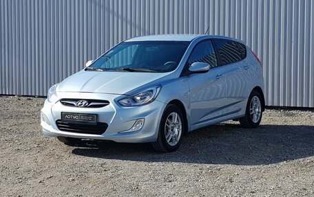 Hyundai Solaris II рестайлинг, 2012 год, 799 000 рублей, 3 фотография
