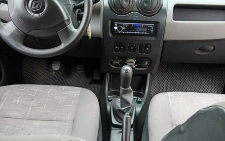 Renault Logan I, 2011 год, 400 000 рублей, 1 фотография