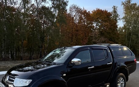 Mitsubishi L200 IV рестайлинг, 2014 год, 1 955 000 рублей, 13 фотография