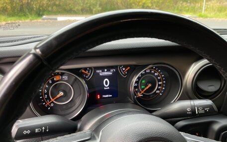 Jeep Wrangler, 2019 год, 3 750 000 рублей, 23 фотография