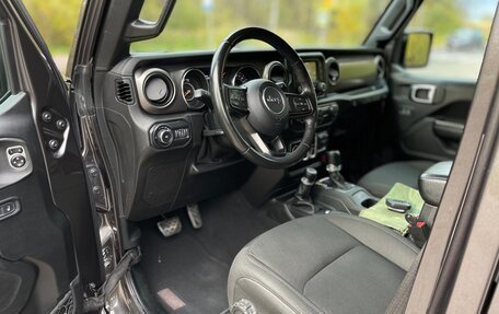Jeep Wrangler, 2019 год, 3 750 000 рублей, 26 фотография