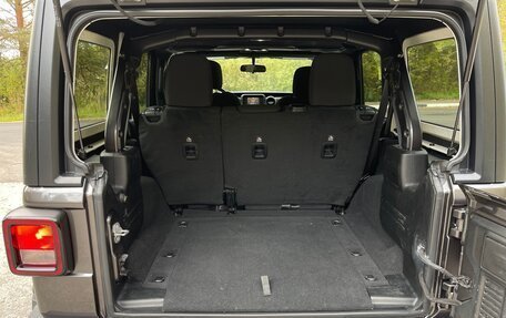 Jeep Wrangler, 2019 год, 3 750 000 рублей, 29 фотография