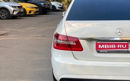 Mercedes-Benz E-Класс, 2010 год, 1 300 000 рублей, 4 фотография