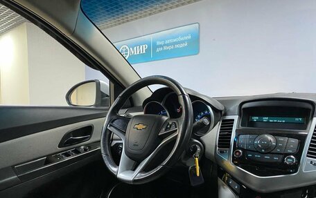 Chevrolet Cruze II, 2011 год, 768 000 рублей, 13 фотография