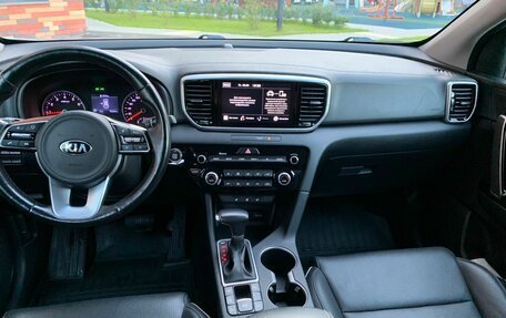 KIA Sportage IV рестайлинг, 2021 год, 2 730 000 рублей, 5 фотография