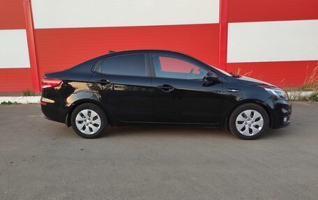 KIA Rio III рестайлинг, 2017 год, 950 000 рублей, 4 фотография