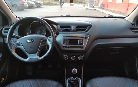 KIA Rio III рестайлинг, 2017 год, 950 000 рублей, 12 фотография