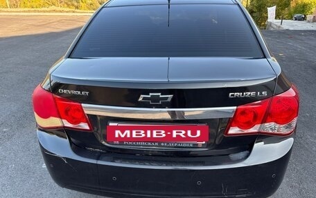 Chevrolet Cruze II, 2011 год, 600 000 рублей, 5 фотография