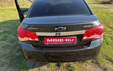 Chevrolet Cruze II, 2011 год, 600 000 рублей, 10 фотография