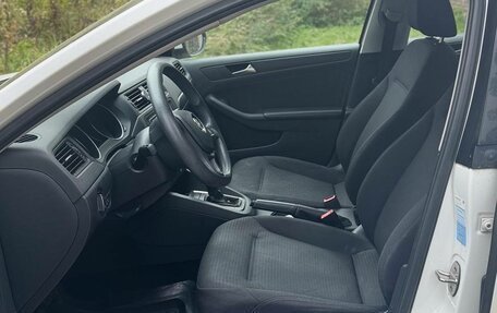 Volkswagen Jetta VI, 2015 год, 1 100 000 рублей, 17 фотография