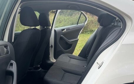 Volkswagen Jetta VI, 2015 год, 1 100 000 рублей, 22 фотография