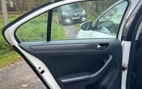 Volkswagen Jetta VI, 2015 год, 1 100 000 рублей, 21 фотография