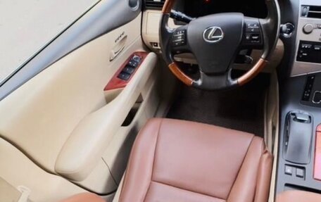 Lexus RX III, 2010 год, 1 550 000 рублей, 13 фотография