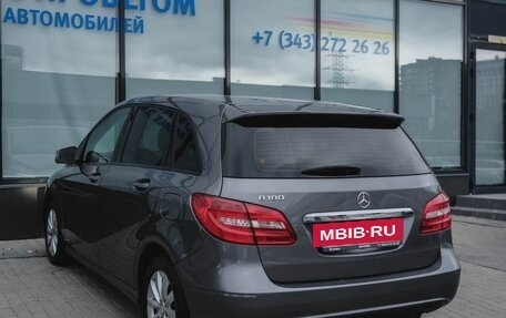 Mercedes-Benz B-Класс, 2014 год, 1 370 000 рублей, 3 фотография