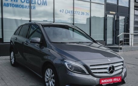 Mercedes-Benz B-Класс, 2014 год, 1 370 000 рублей, 6 фотография