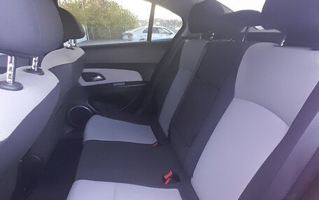 Chevrolet Cruze II, 2013 год, 899 000 рублей, 15 фотография