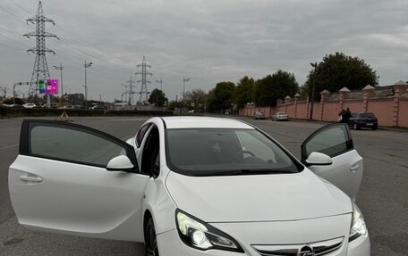 Opel Astra J, 2012 год, 790 000 рублей, 2 фотография