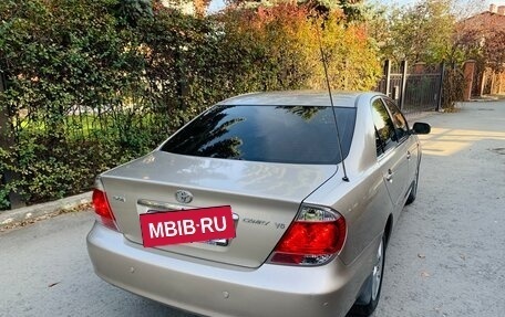 Toyota Camry V40, 2005 год, 2 170 000 рублей, 4 фотография